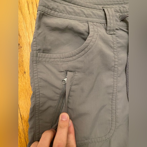 The North Face Roll Up Nylon Hiking Shorts grey Size 4 - Picture 3 of 13